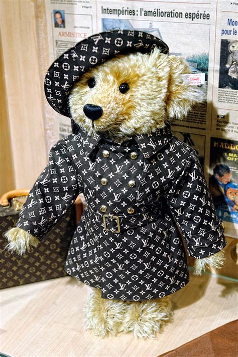 steiff louis vuitton bear|steiff vintage teddy bear identification.